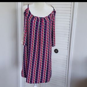 Backless Geometric Design Shift Dress